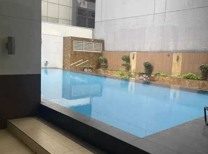 Sapphire 1br *